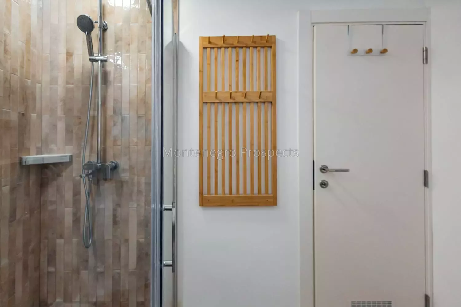 14193 apartment in kumbor 12