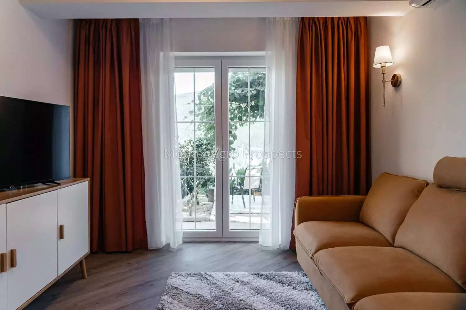 14193 apartment in kumbor 18