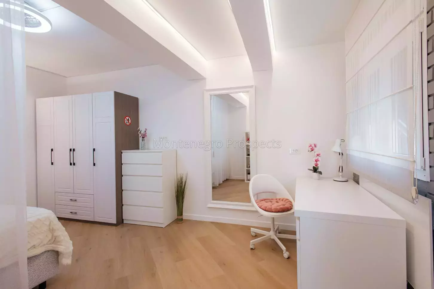 14193 apartment in kumbor 30