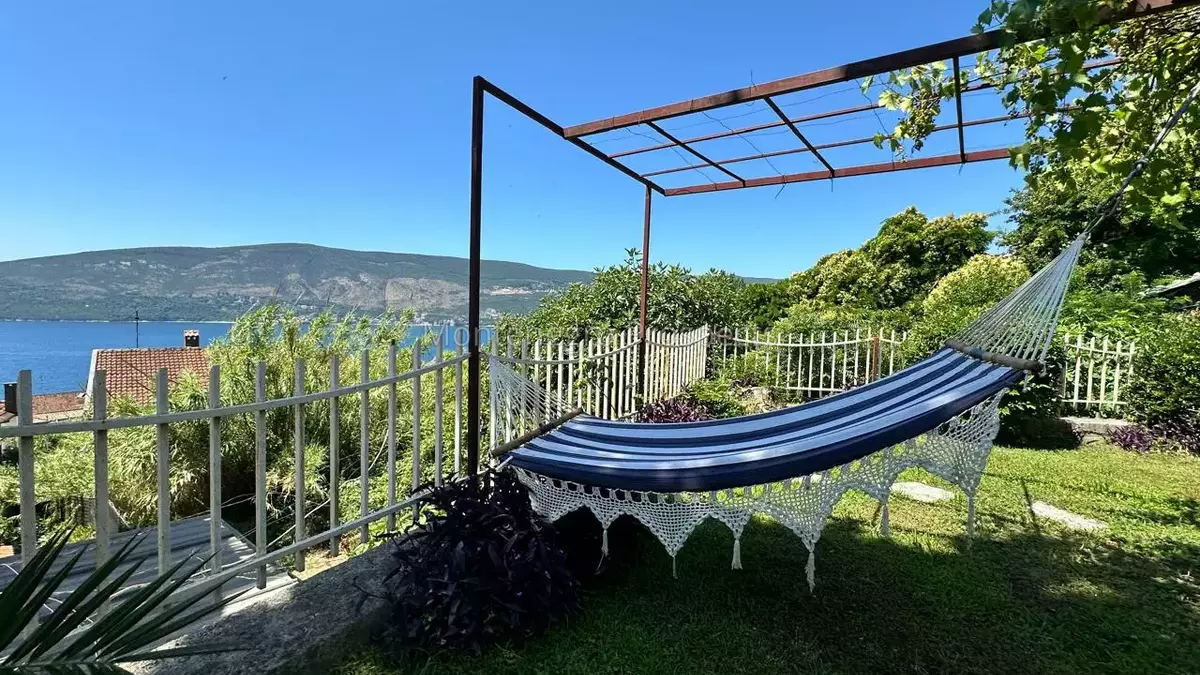 14166 two studios for sale in herceg novi 11