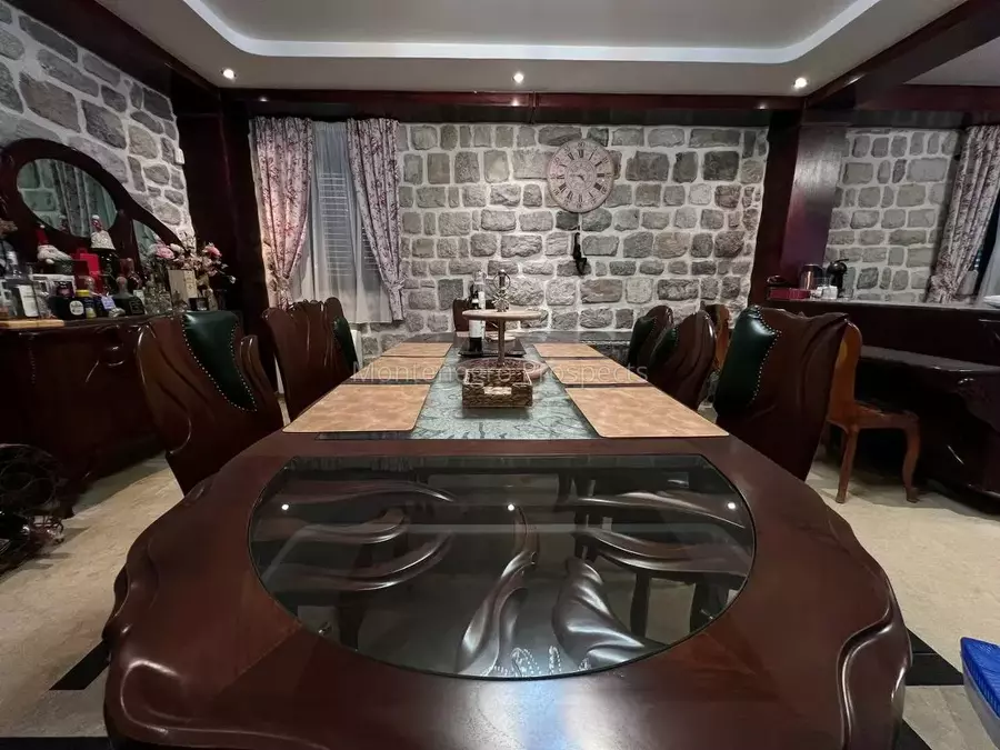 77086 villa kamenari 30 1067x800