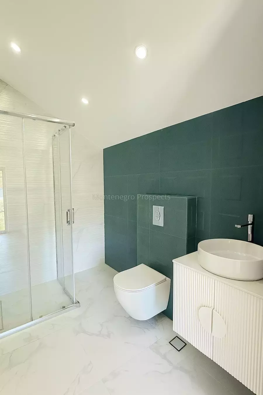 9.bathroom