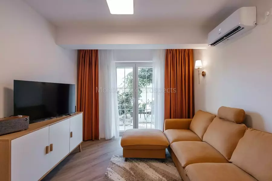14193 apartment in kumbor 20