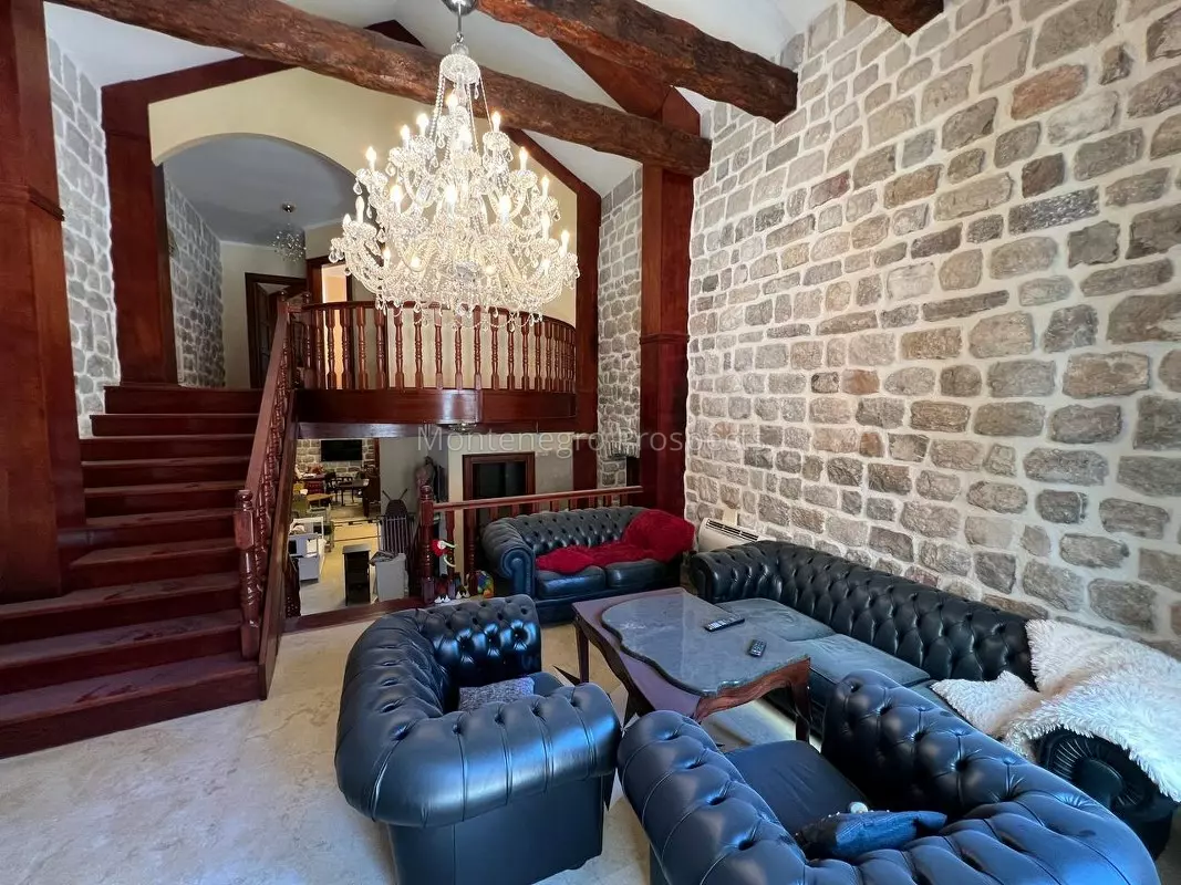 77086 villa kamenari 35 1067x800