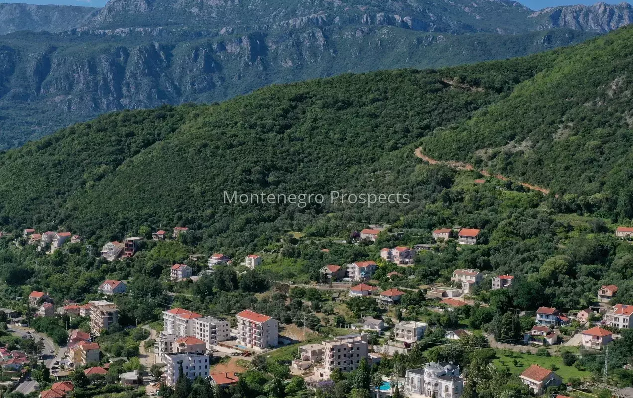 14152 kumbor 2 1271x800.jpg