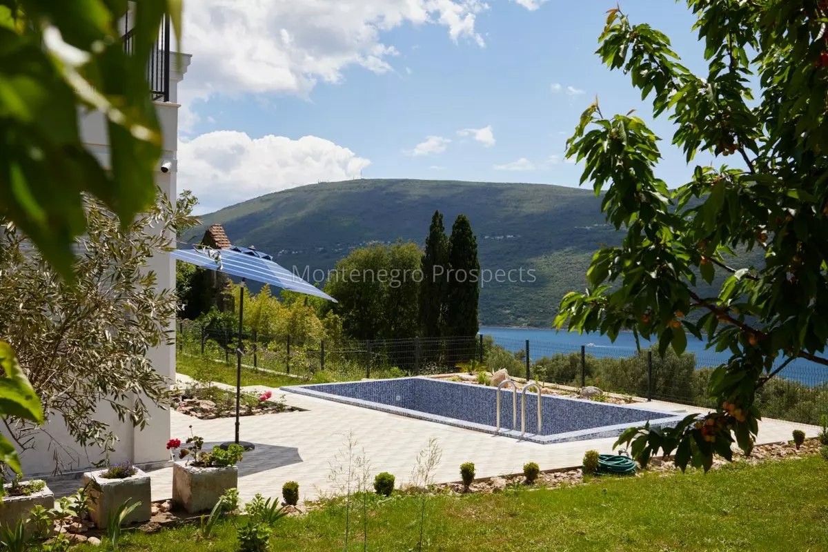 77096 villa kubmor 32 1200x800