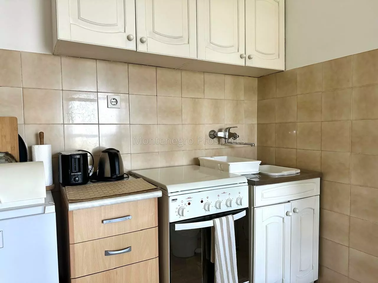 14166 two studios for sale in herceg novi 40