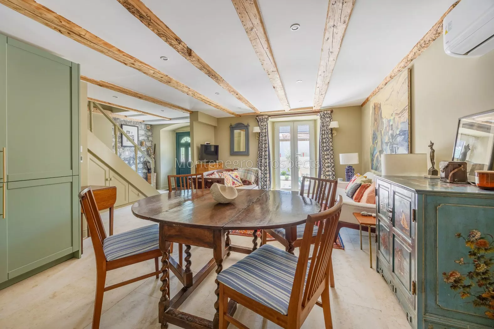 14167 stone house in kamenari 30 1575x1050