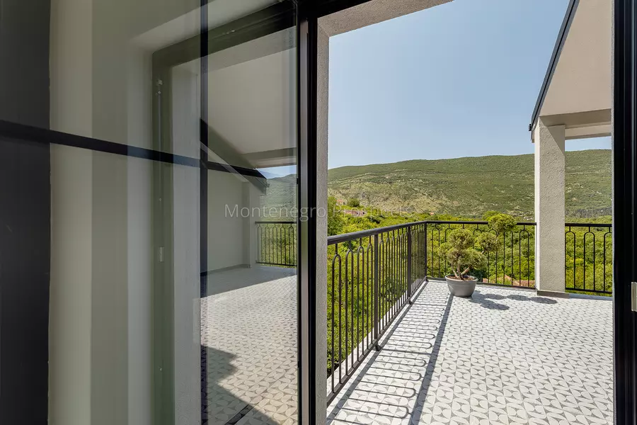 Apartments for sale 13807 10